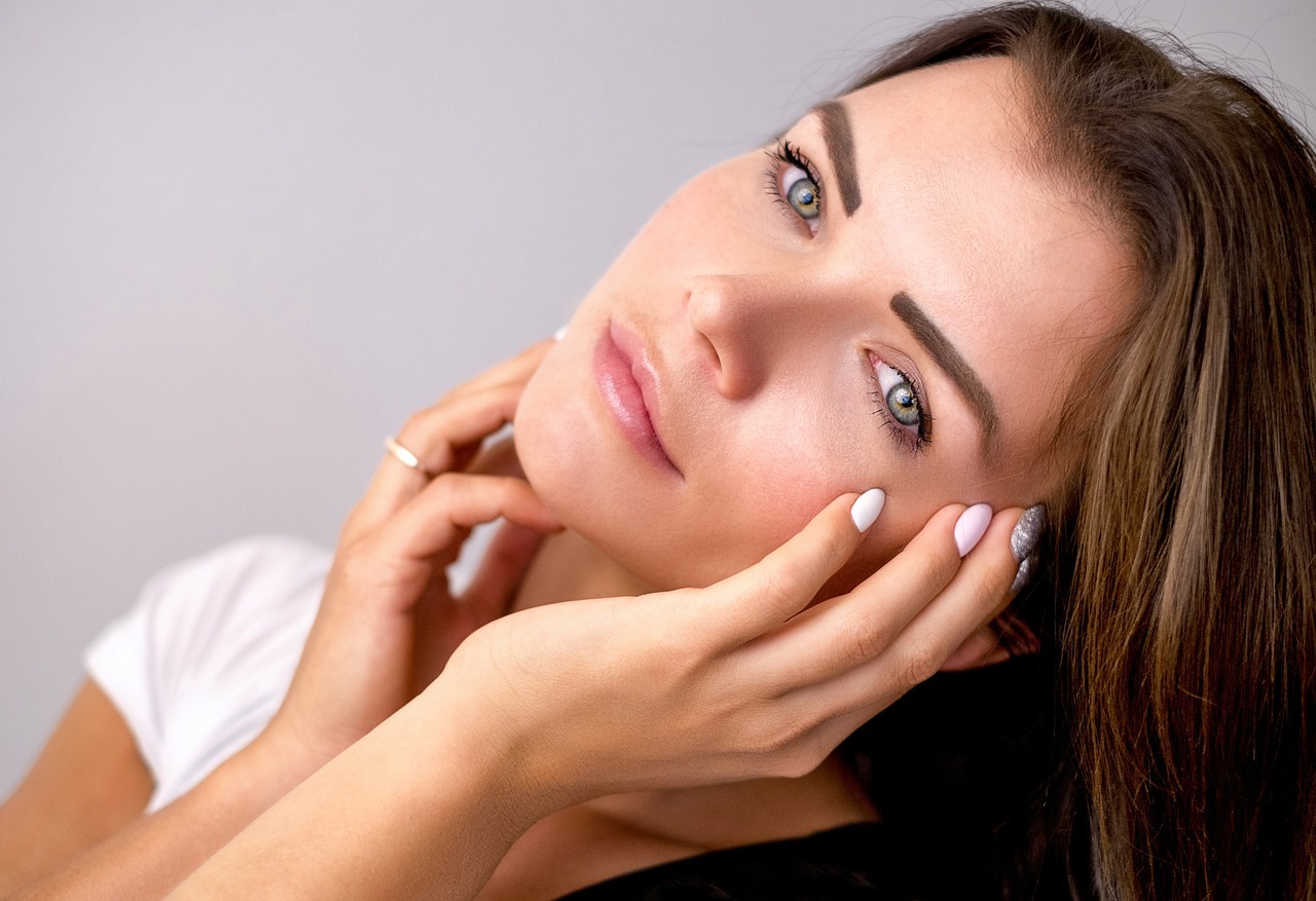 Should you Wear Foundation or BB Cream