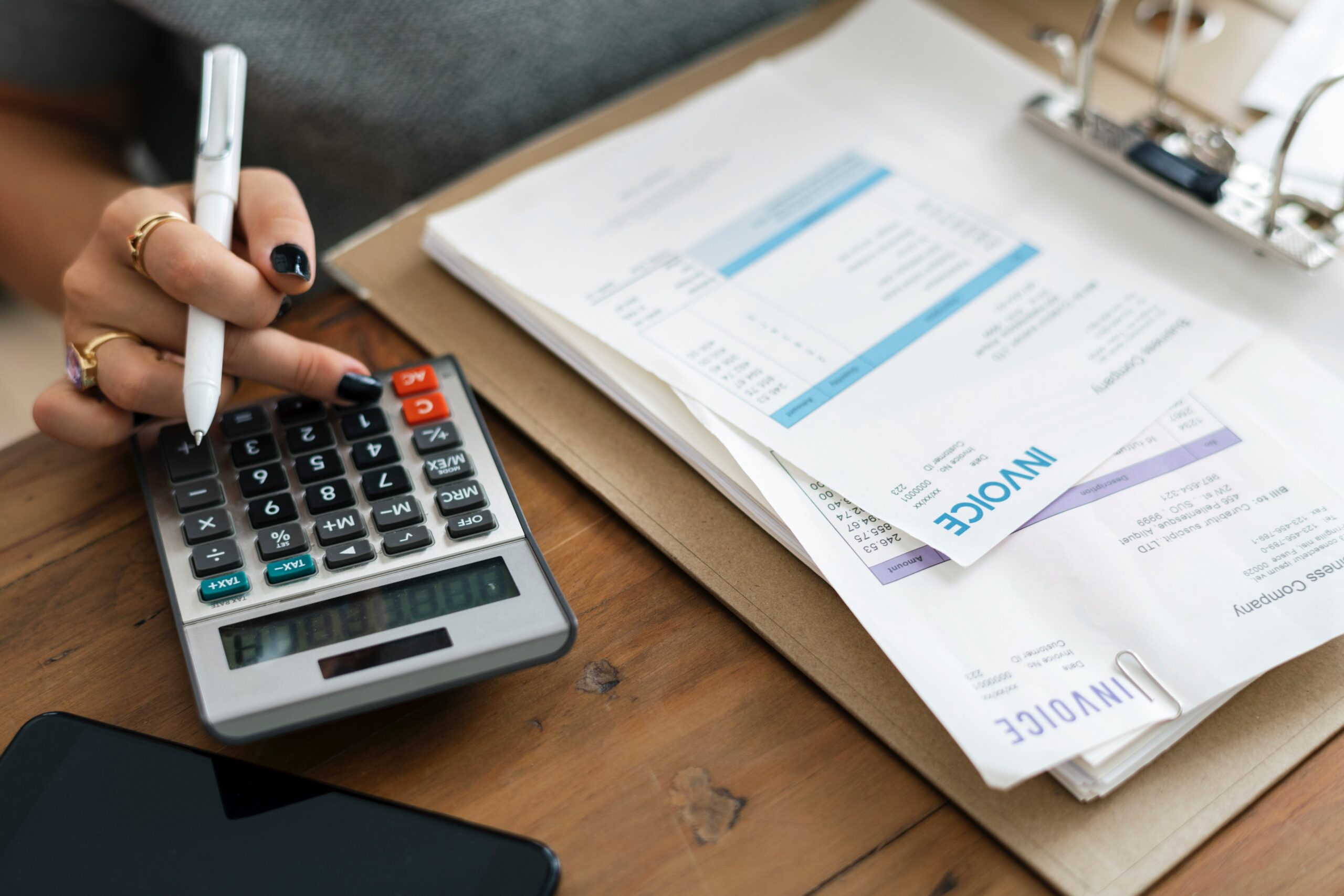 Living Frugally:Cutting Down your Electric Bills