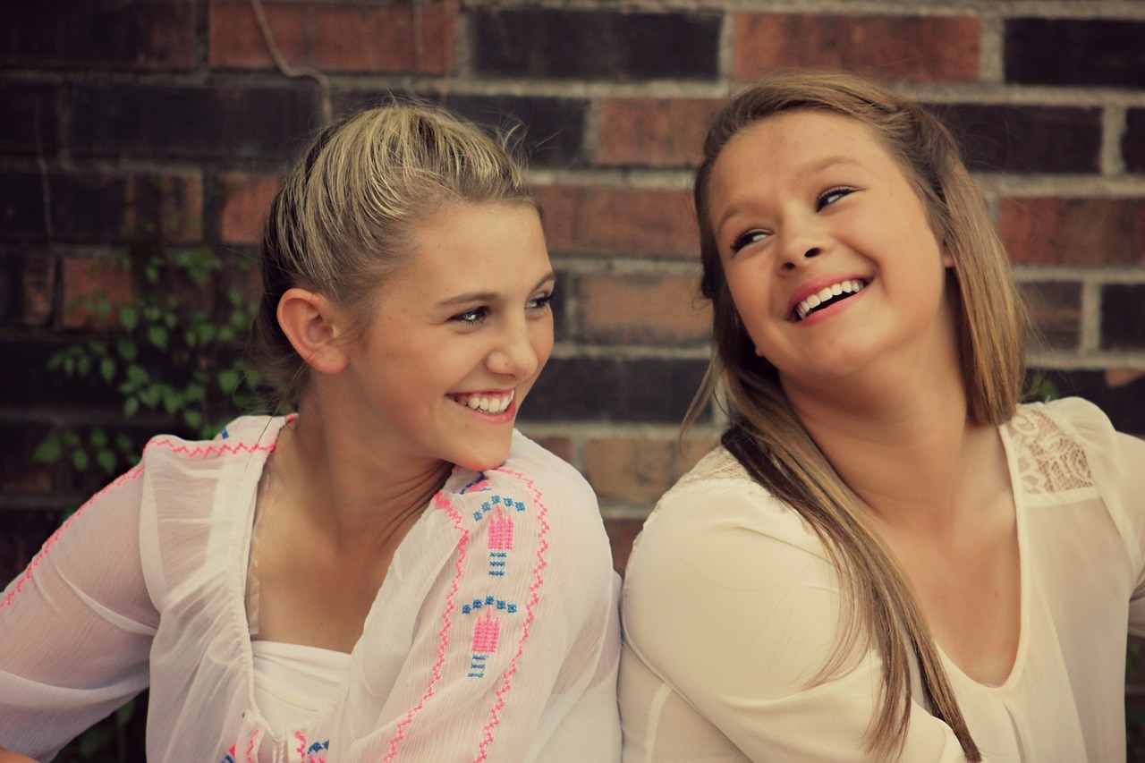Tips on how to raise happy teenagers