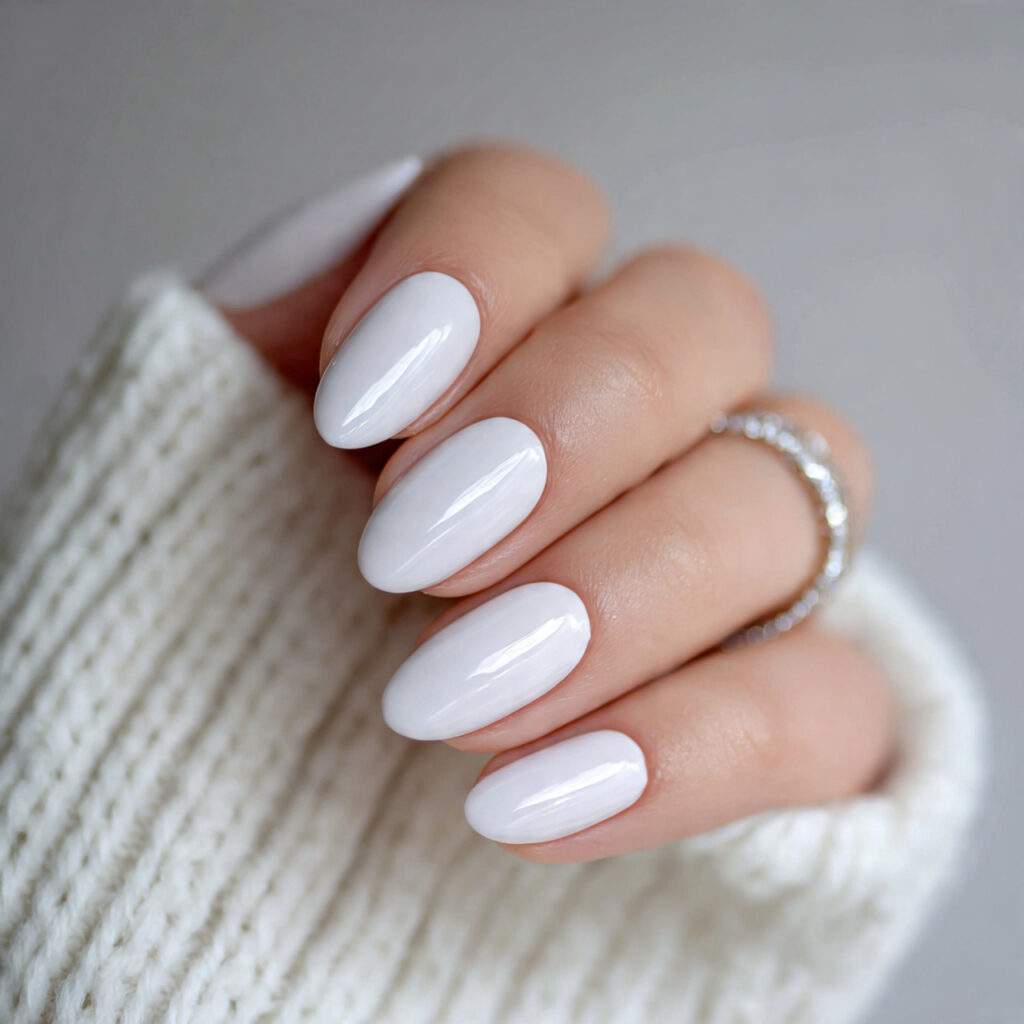 27 Work Friendly January Nails That Look Clean & Elegant
