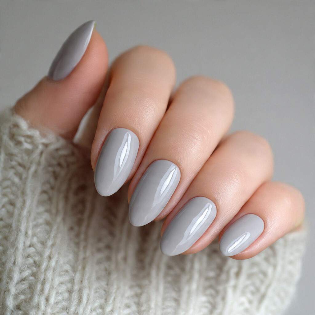 nails using a soft light gray tone
