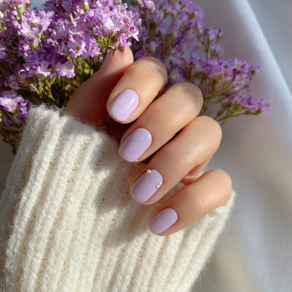 soft lilac nails on short nails subtle