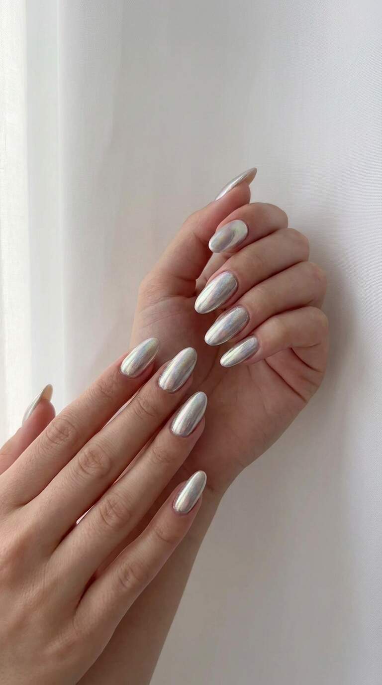 Oval Tip Chrome Hologram